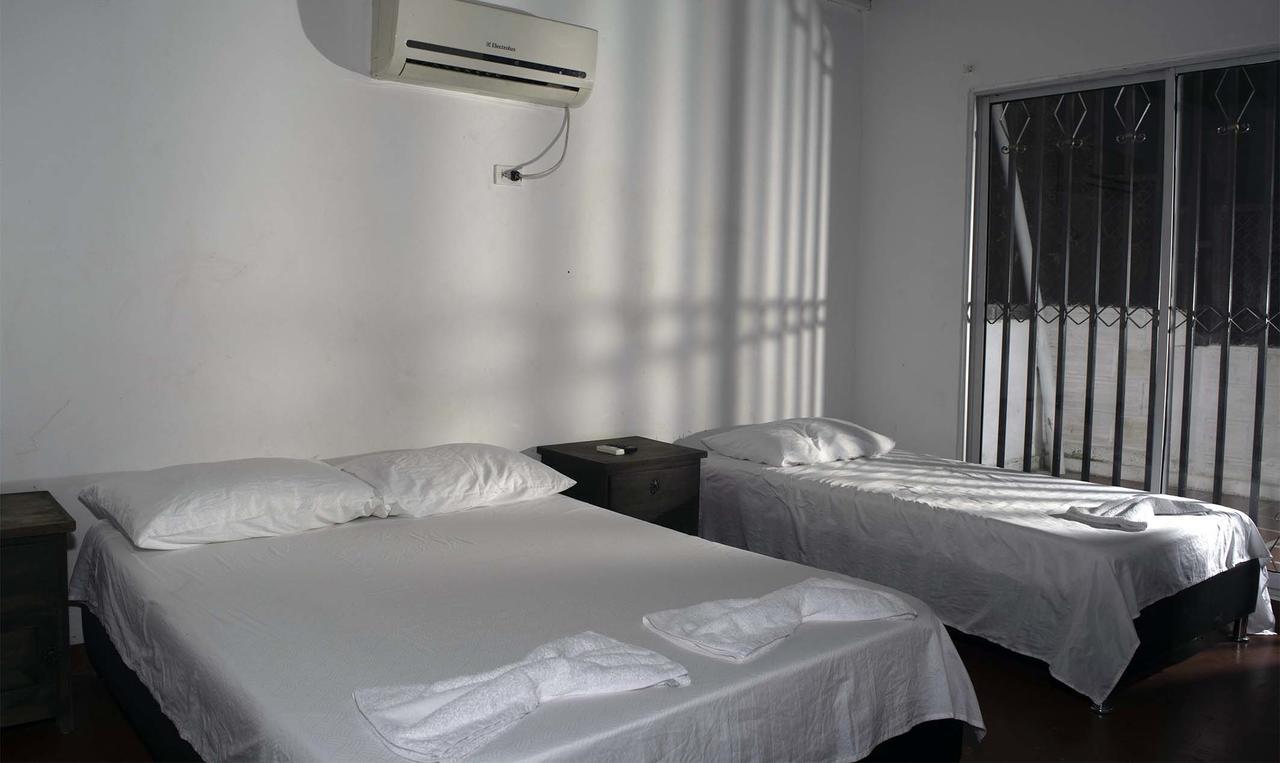 Hostal El Ruby Вільяв'єха Екстер'єр фото